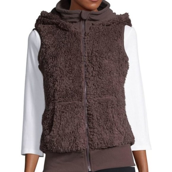Kensie Jackets & Blazers - Kensie women's XS soft plush pocketed full zip hoodie sherpa vest jacket